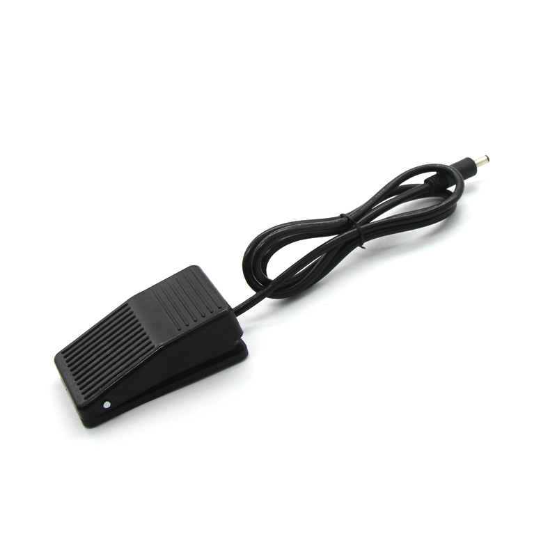 スポット溶接ペンとフットペダルスイッチキット Sequre  - Spot Welder 18650 Battery Pack のレビューと価格